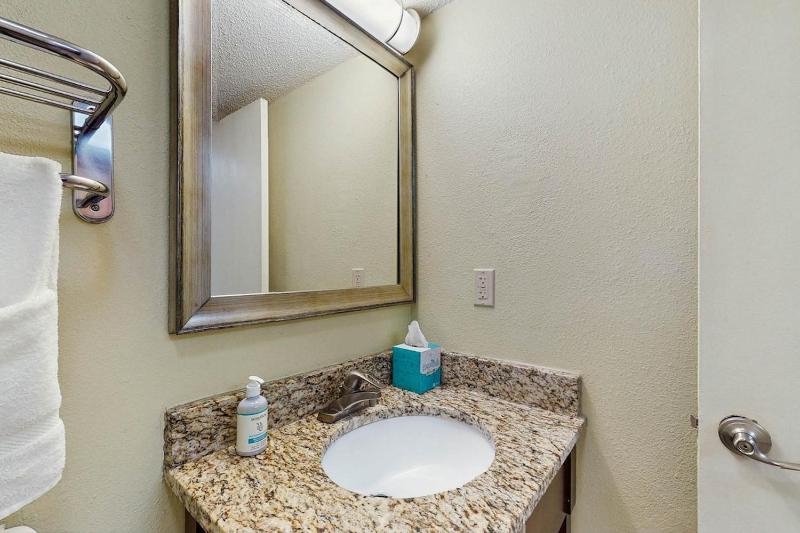Compass Cove 560 - image 9