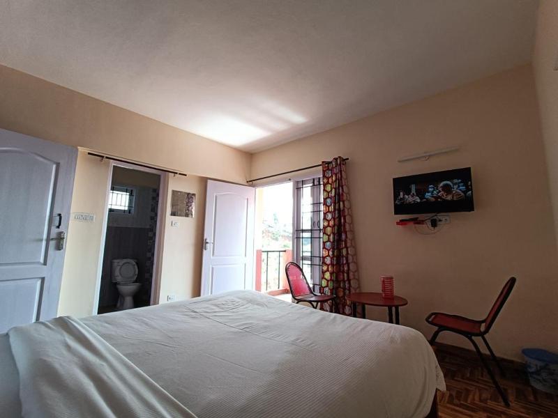 OOTY PEAK VIEW Villa2 - image 13