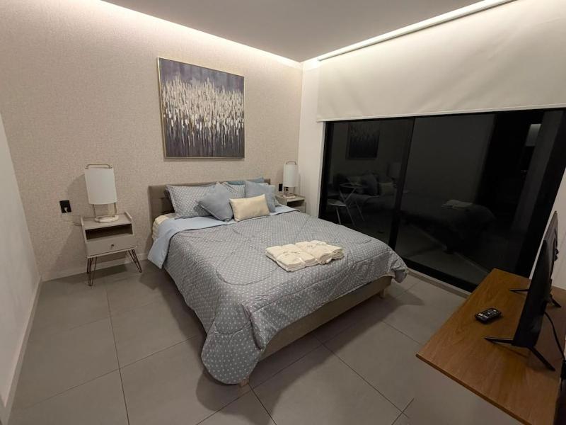 Suit lujosa 2 ambientes piscina top climatizada - image 9