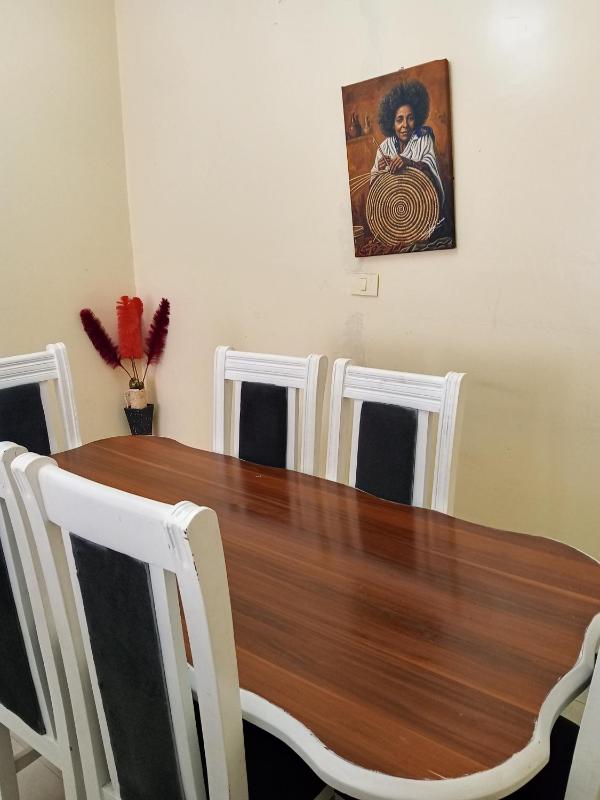 Apartment - image 10