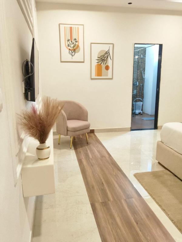 Celebration suites hotel - image 4