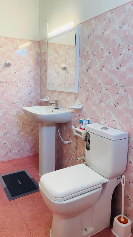 Edelweiss Home Stay - image 8