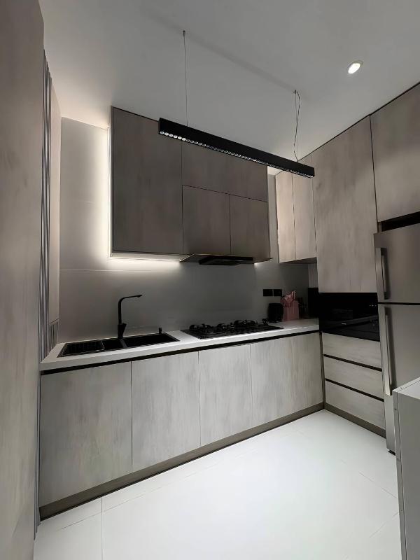 2 bedroom apartments - image 11