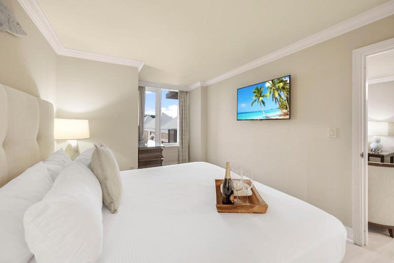Marco Beach Ocean Resort Unit 712 - image 34