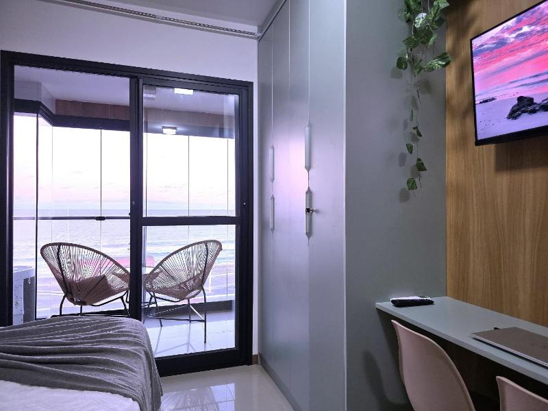 Apartamento pé na areia Pituba. Lazer e negócios - image 12
