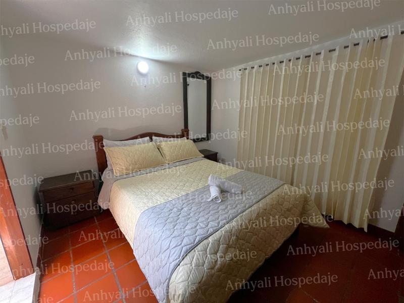 anyalihost - image 2