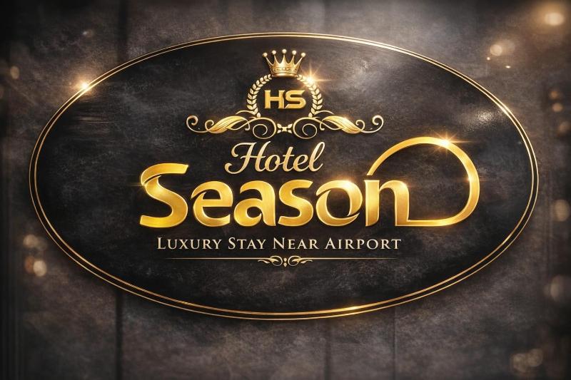 hotel season - image 16