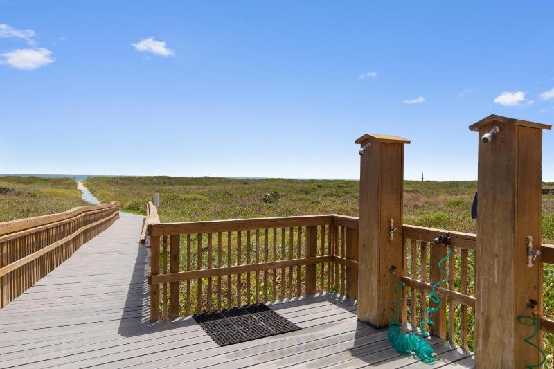 Edgewater Condo Unit #104 - image 3