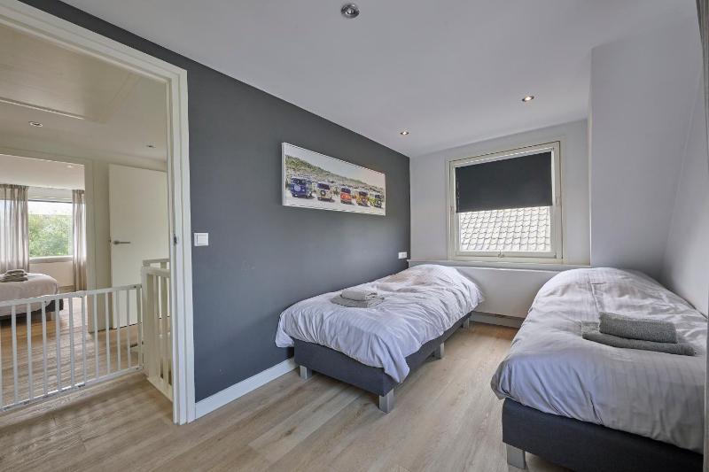 Strandvilla Roots - image 37