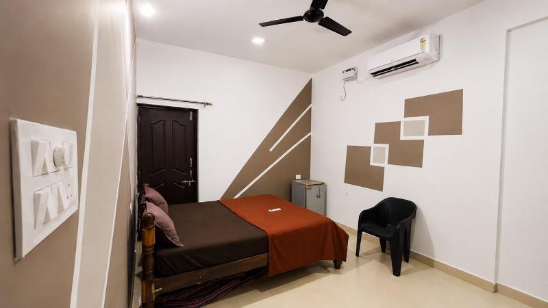 Beach Home stay Calangute - image 22