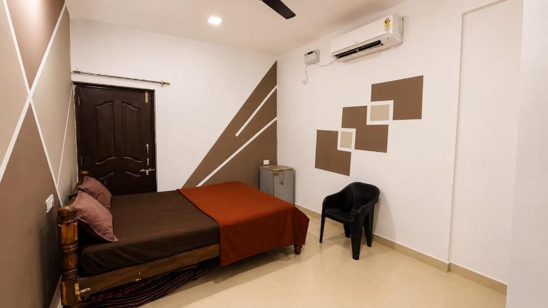 Beach Home stay Calangute - image 25
