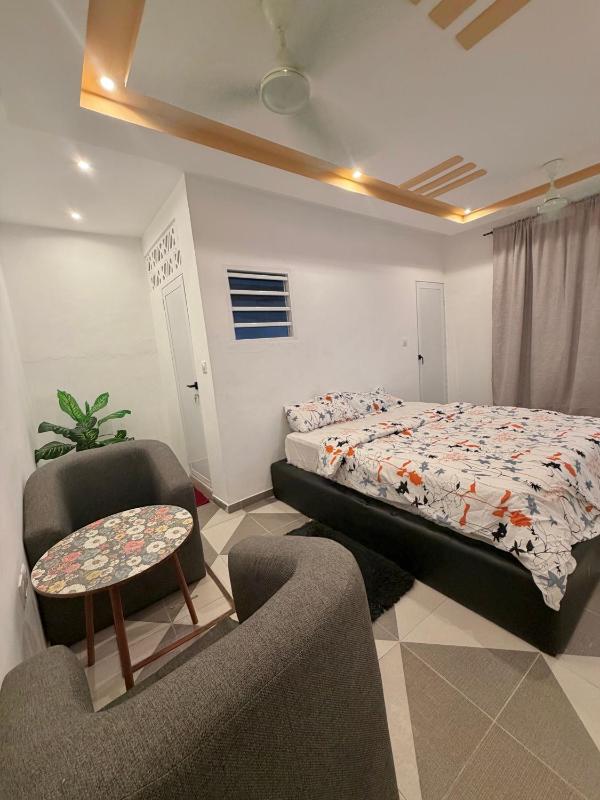 Cozy simple apartment for your stays - image 4