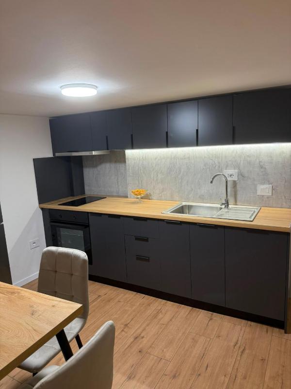 Modern Loft Studio - image 8
