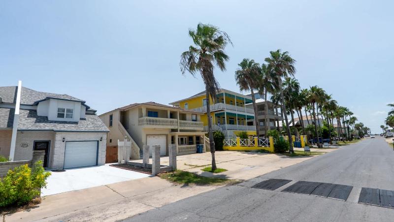 3BR Townhome Steps to Beach New Remodel SPI townhouse - image 22