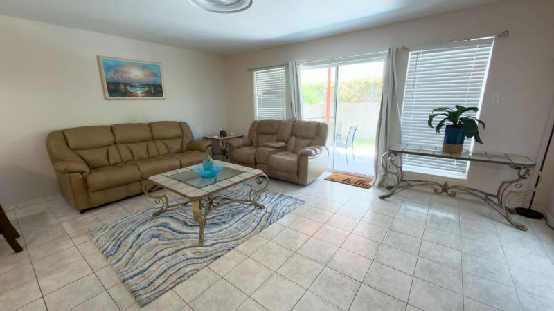 3BR Townhome Steps to Beach New Remodel SPI townhouse - image 17
