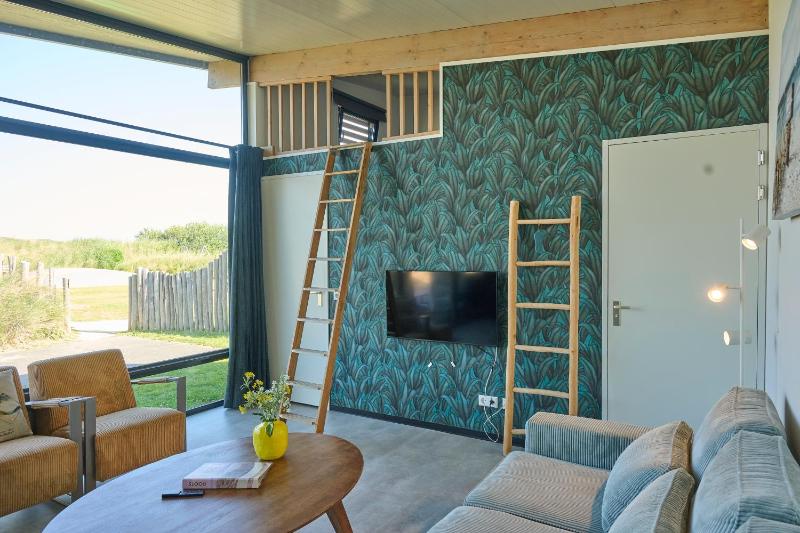 Beach Lodge - image 2