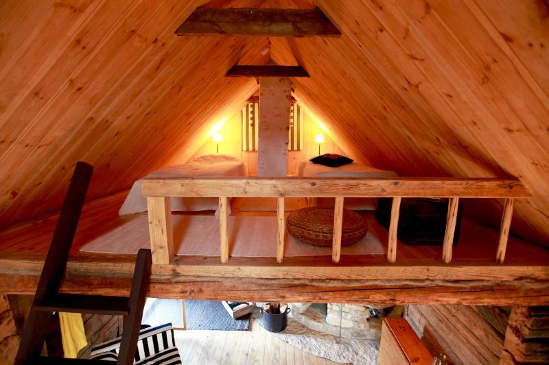 Double or Twin Room with Shower image 4