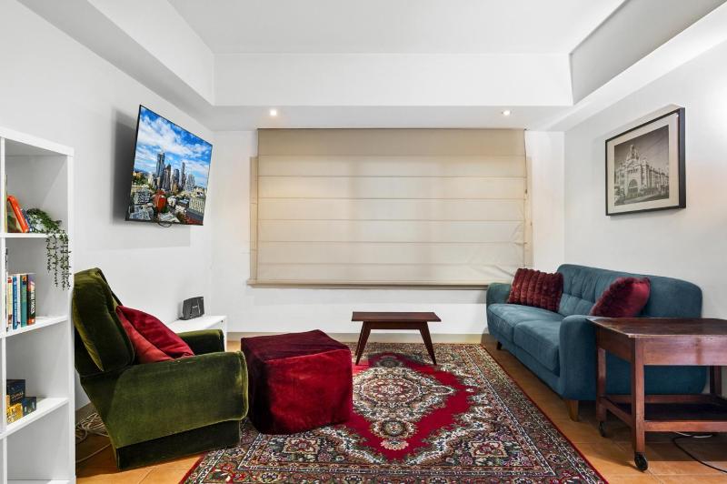 Melbourne 1-Bed Apartment Flinders Street - image 10