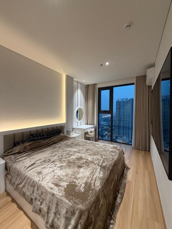 Luxury Ensuite with Beautiful City View of HP - image 1