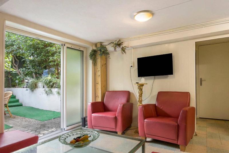 Appartement proche plage - image 7