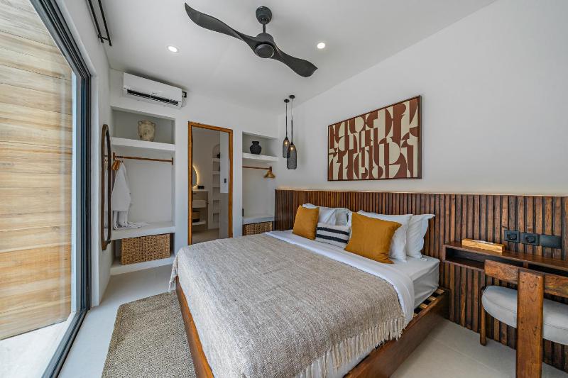 Villa Nara - Contemporary 2BR Villa with Rooftop & Near Beach - image 12
