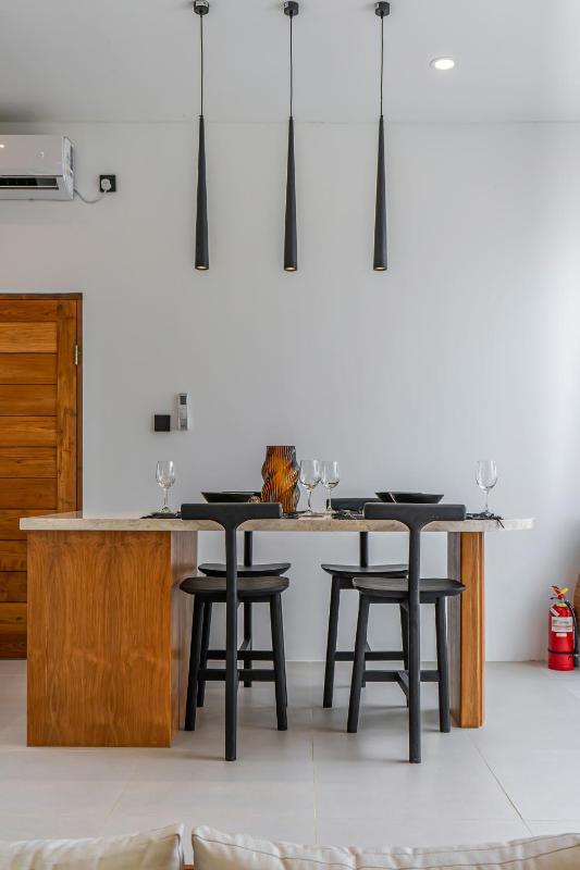 Villa Nara - Contemporary 2BR Villa with Rooftop & Near Beach - image 9