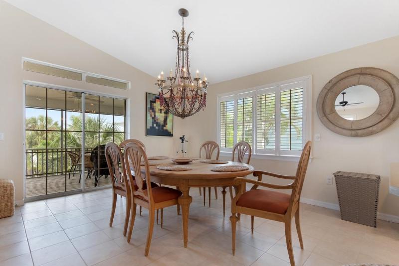 2212 Ave A Bradenton Beach Anna Maria Island home - image 15