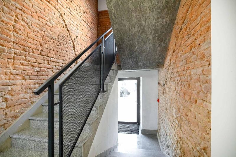 Klimatyzowany Apartament blisko Centrum z 2 Sypialniami by Noclegi Renters - image 10