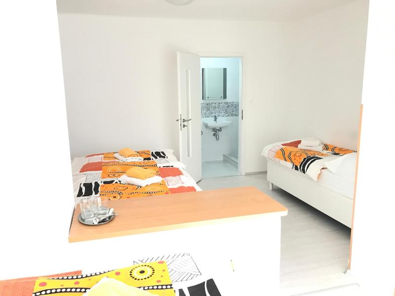 Quadruple Room image 4