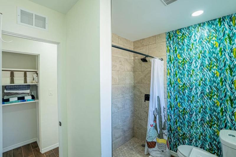 Siesta Key Hot Tub Cottage Sleeps 6 Kid Friendly - image 40