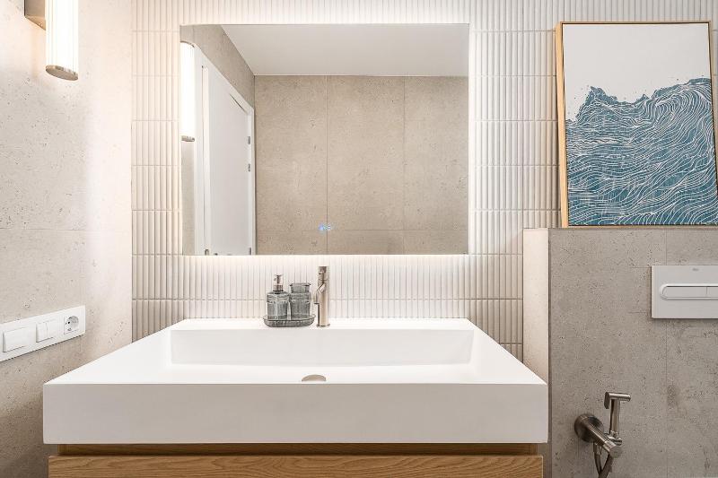 Exceptional Design Apartment in Eixample - image 3