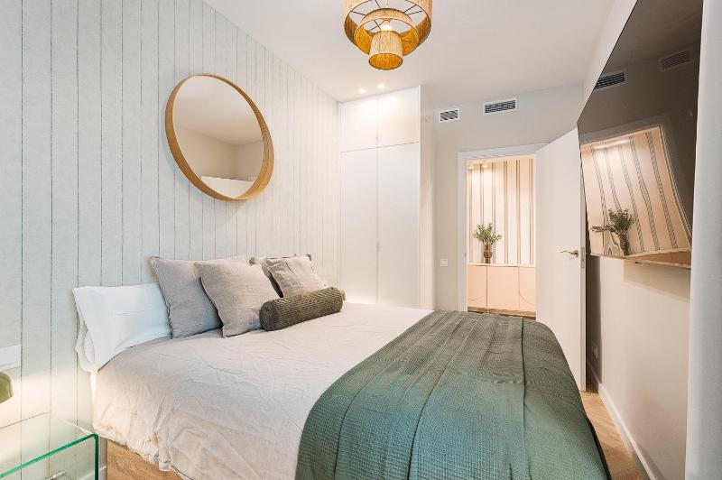 Exceptional Design Apartment in Eixample - image 13