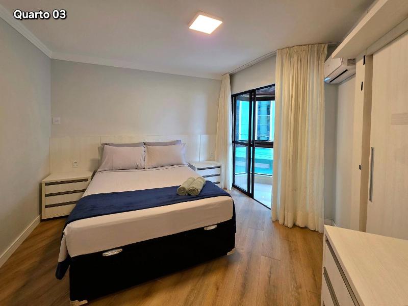 New Apt Steps from the Beach in Meia Praia - image 25