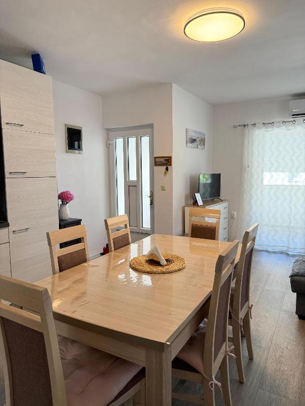 Apartment Kety - image 8