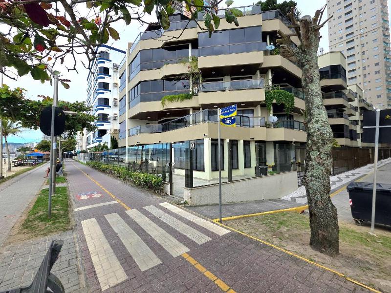 Apt in Meia Praia | 2 Bedrooms Great Location - image 15