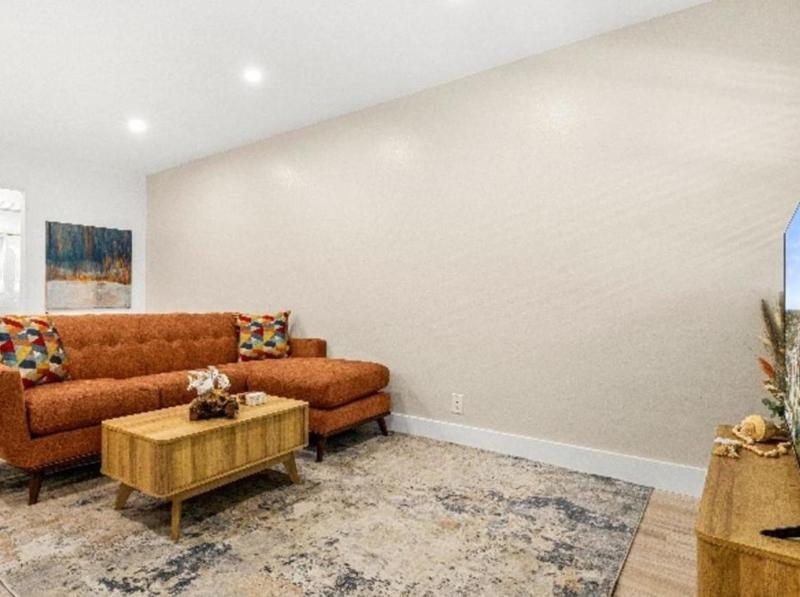 Renovated Fort Lauderdale Beach Studio Near the Ocean - image 6