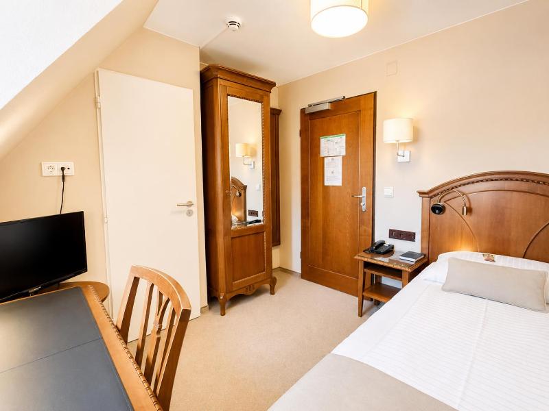 Burghotel Nürnberg - image 7