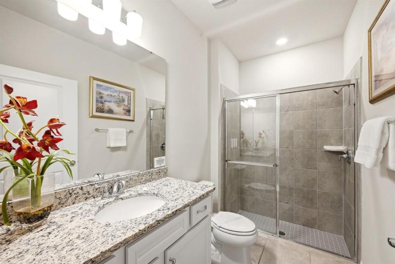 Sleek 5BR Home near Disney Pool & Park - image 24