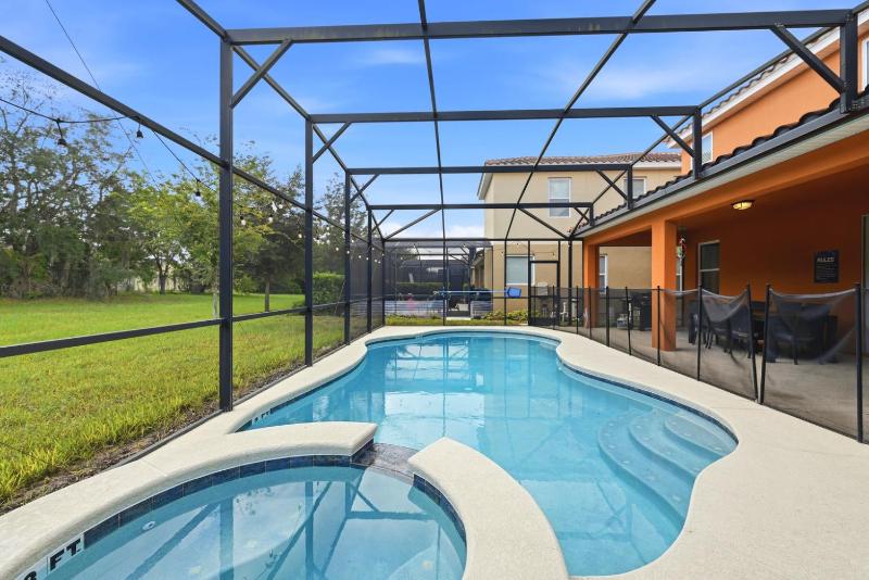 Modern 6BRPoolVilla wHotTub &GameRoom Near Disney - image 44