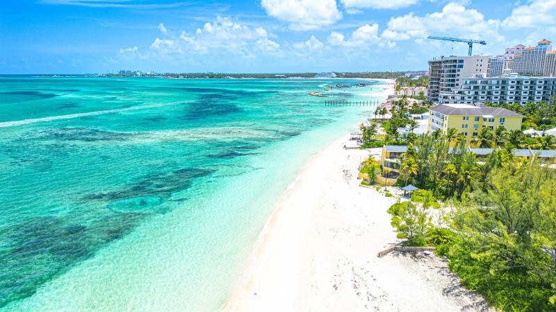 4BR with Private Pool & Walk to Beach & Bahamar - image 14