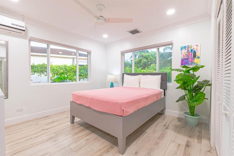 4BR with Private Pool & Walk to Beach & Bahamar - image 8