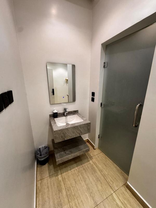Haven Studio in Al Malqa District - image 8