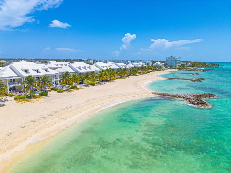 Palm Cay - 3BR Beachfront Penthouse Private Pool - image 8