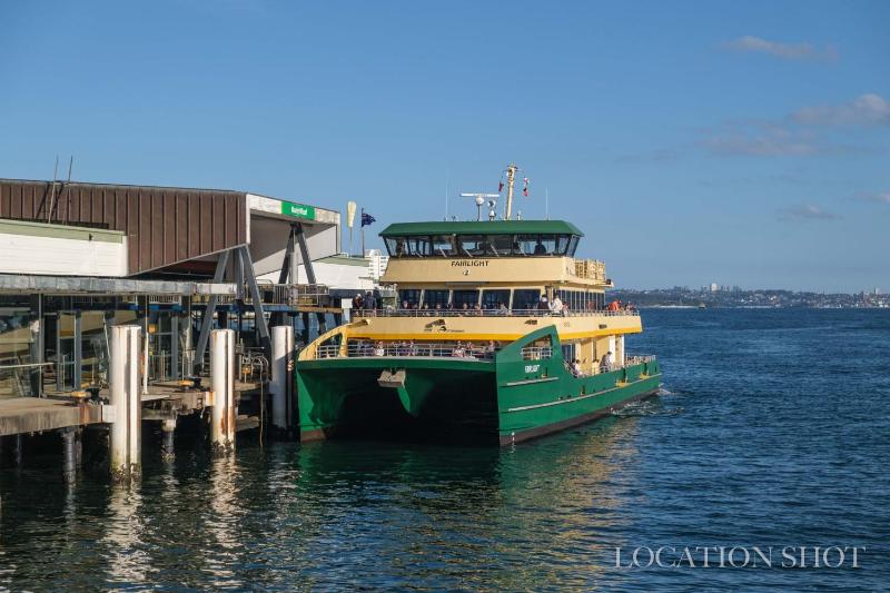 Eustace by the Sea Steps to Manly Ferry & Corso - image 2