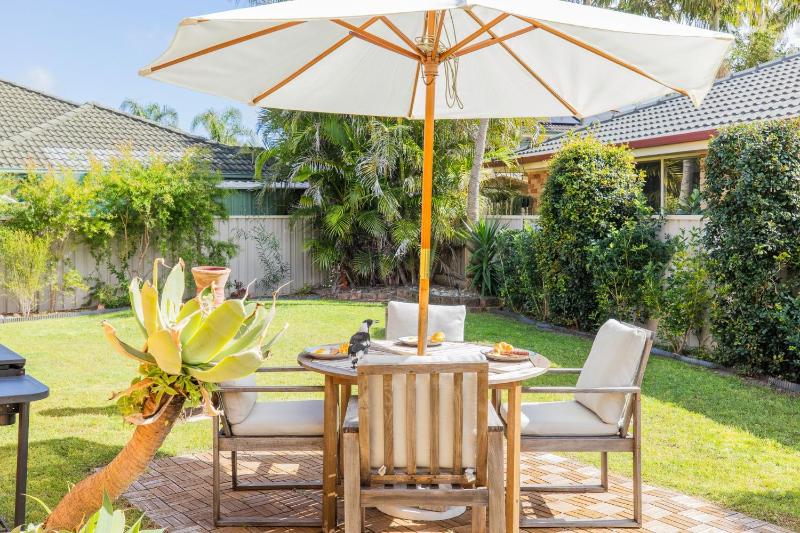 Pet friendly Driftwood Cottage 1-28 Farm Rd - W-Fi Air Con and ground floor - image 28