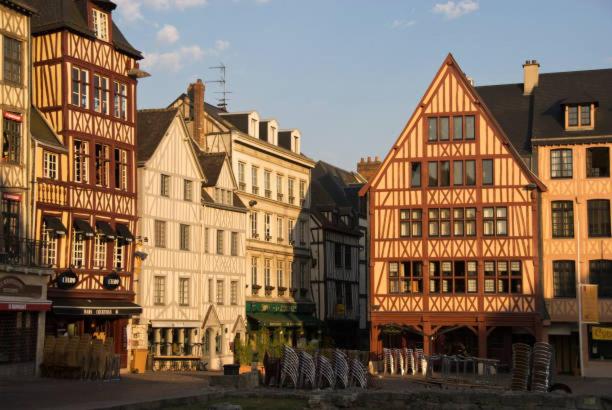Hotel Dandy Rouen centre - image 22