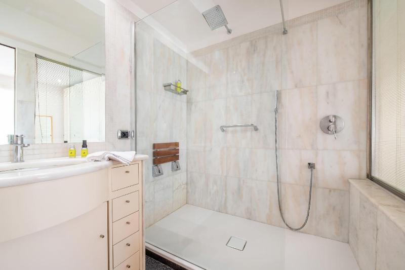 Loredana Luxury House - image 37