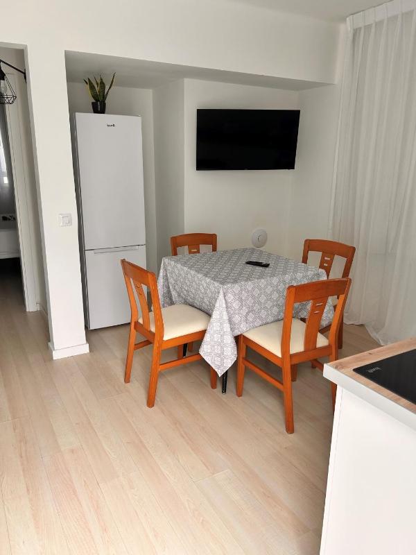 apartamentos calle la hoya - image 11