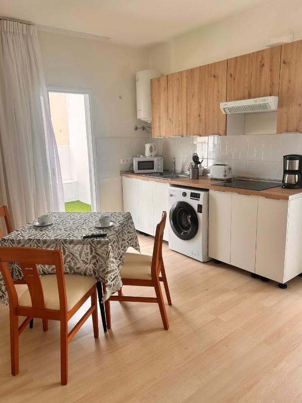 apartamentos calle la hoya - image 16