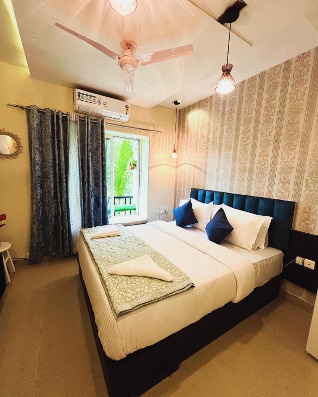 The Magic Door Arpora Luxury 1BHK WiFi Poolview 4W Parking - image 7